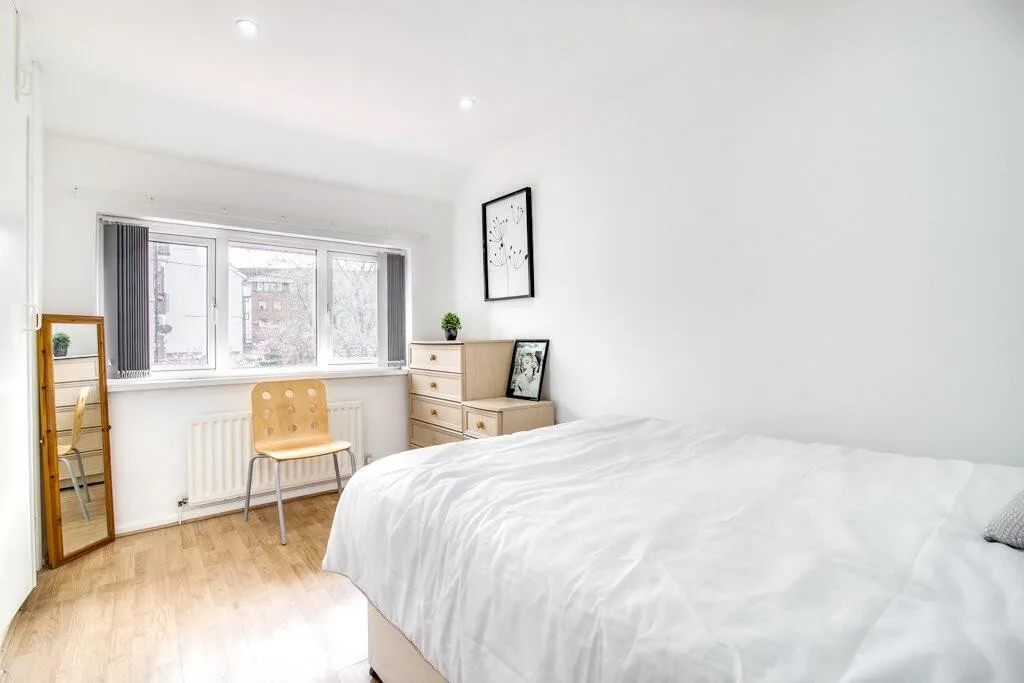1 bedroom detached house for rent