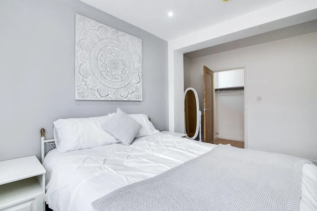 1 bedroom detached house for rent