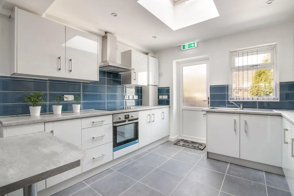 1 bedroom detached house for rent