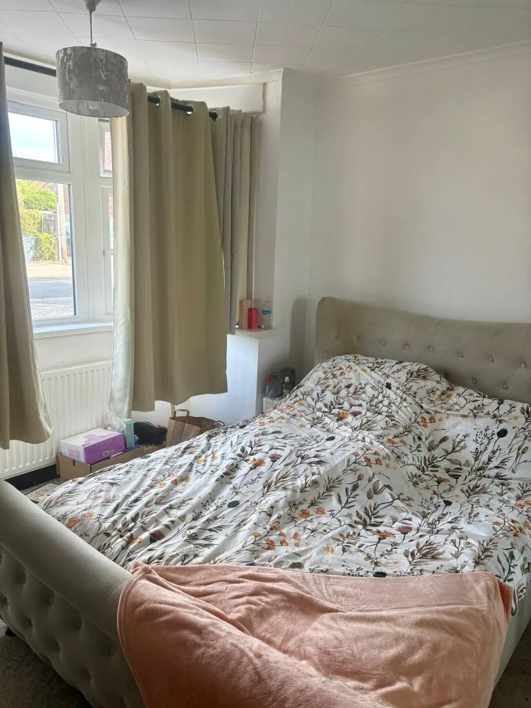 2 bedroom semi-detached house for rent