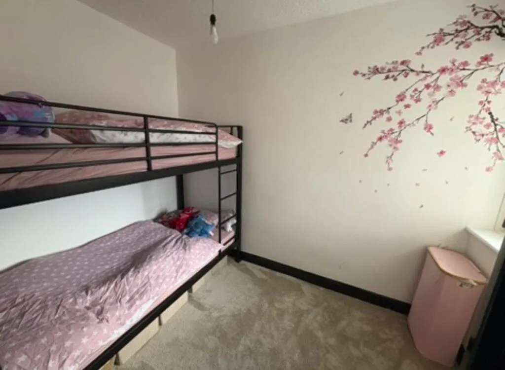 2 bedroom semi-detached house for rent