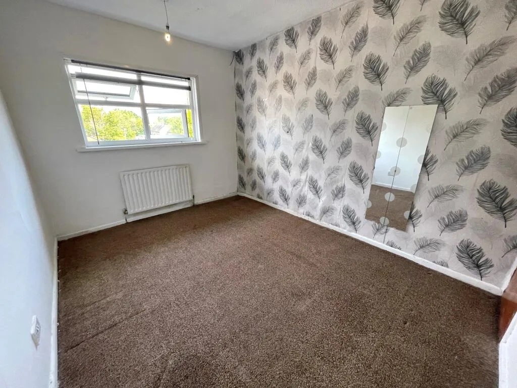 3 bedroom maisonette for rent