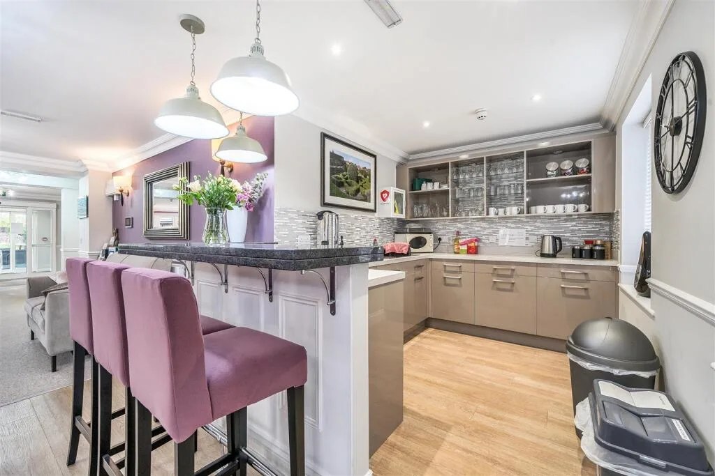 1 bedroom retirement property for rent