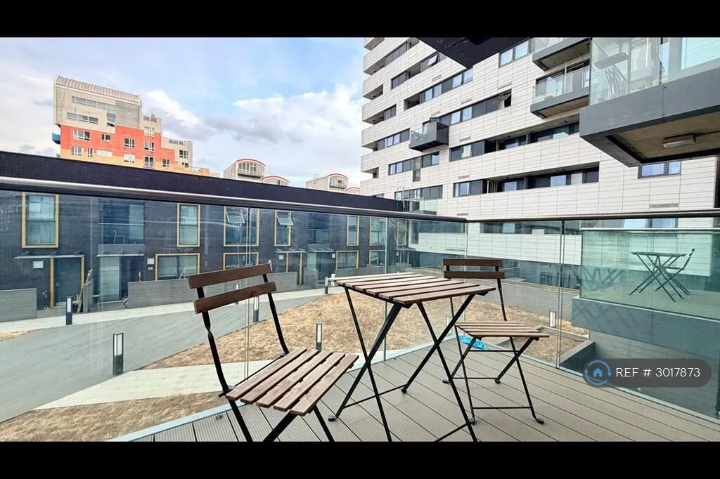 Studio flat for rent