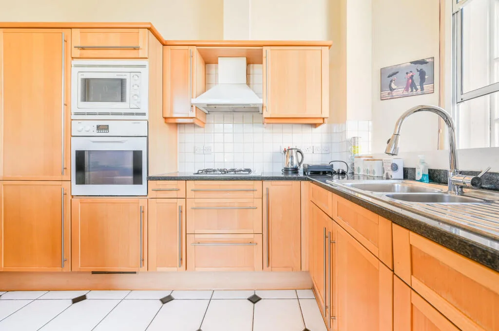 2 bedroom flat for rent