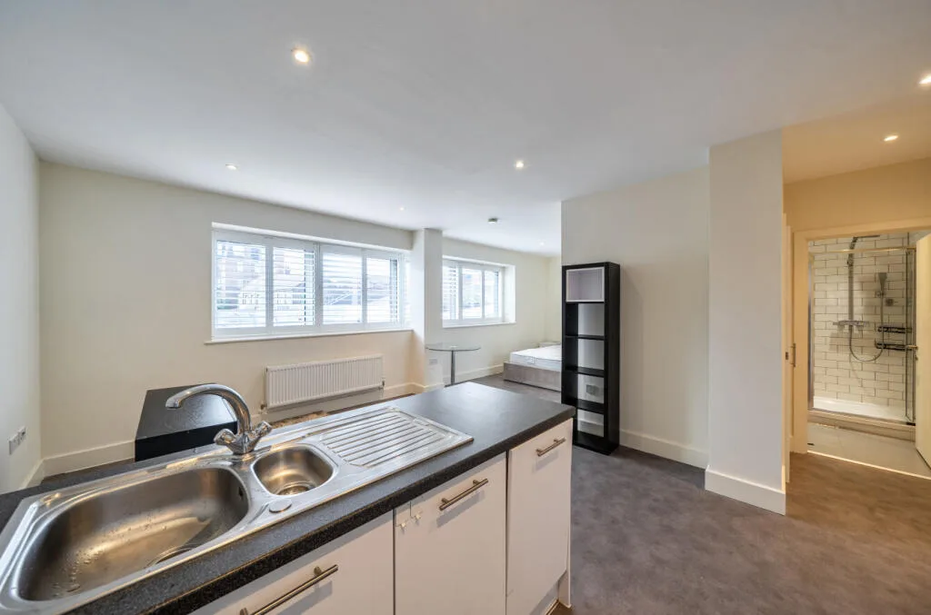 Studio apartment for rent