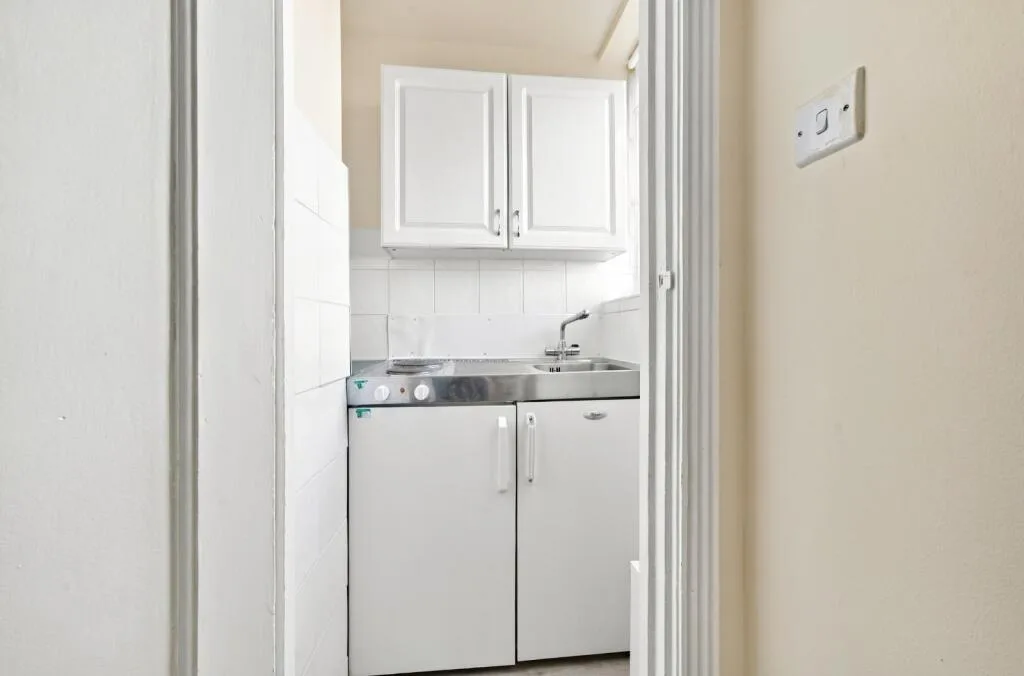 Studio flat for rent