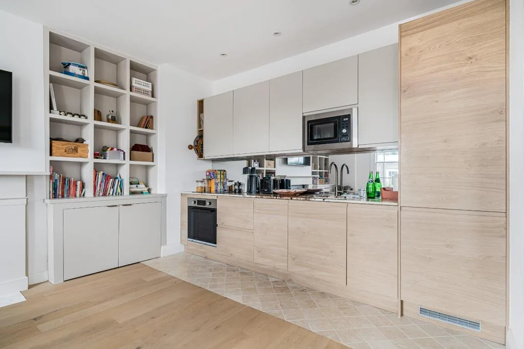 2 bedroom duplex for rent