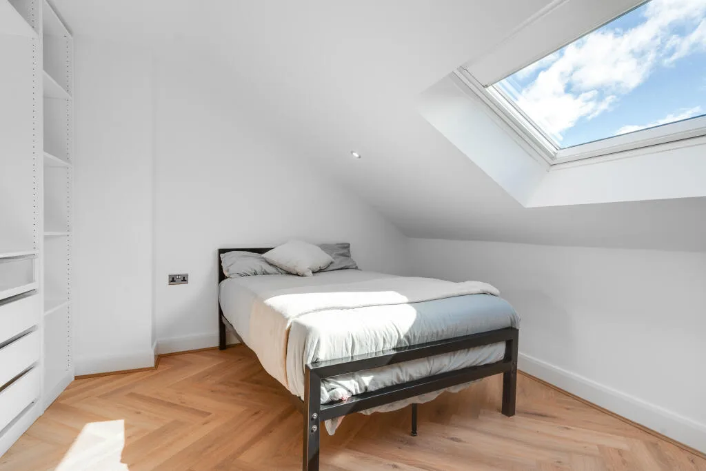 6 bedroom terraced house for rent