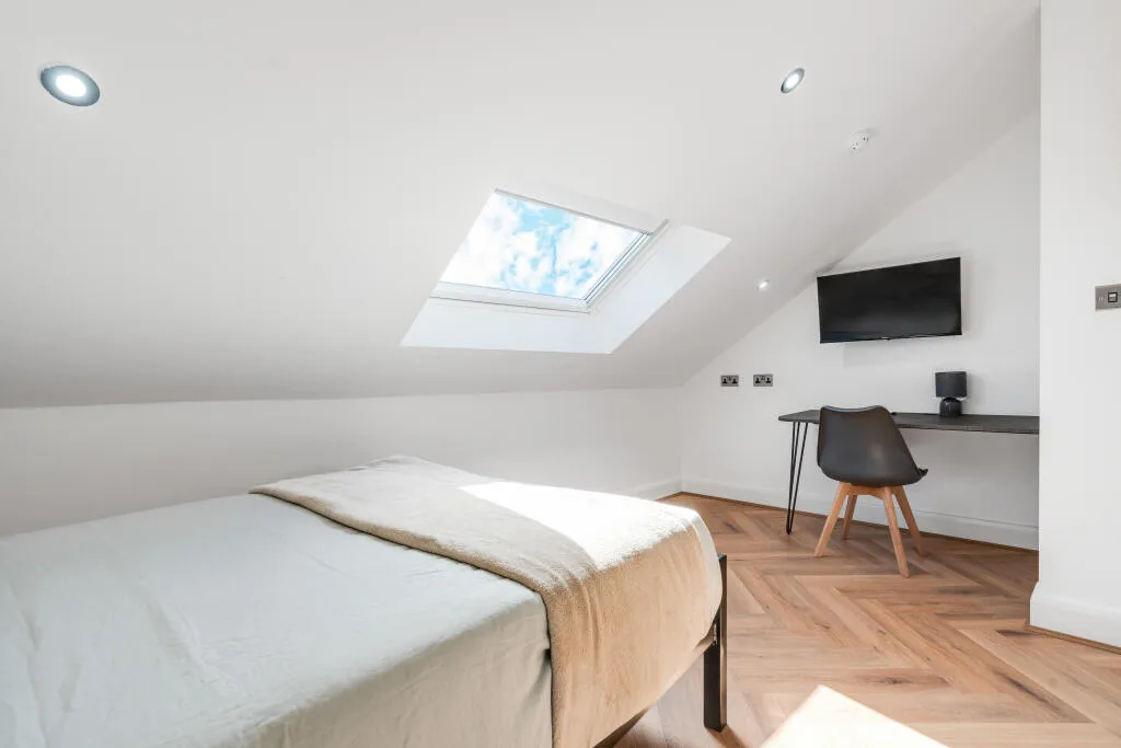 6 bedroom terraced house for rent