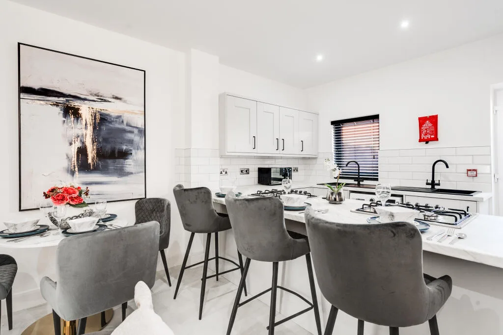 6 bedroom terraced house for rent