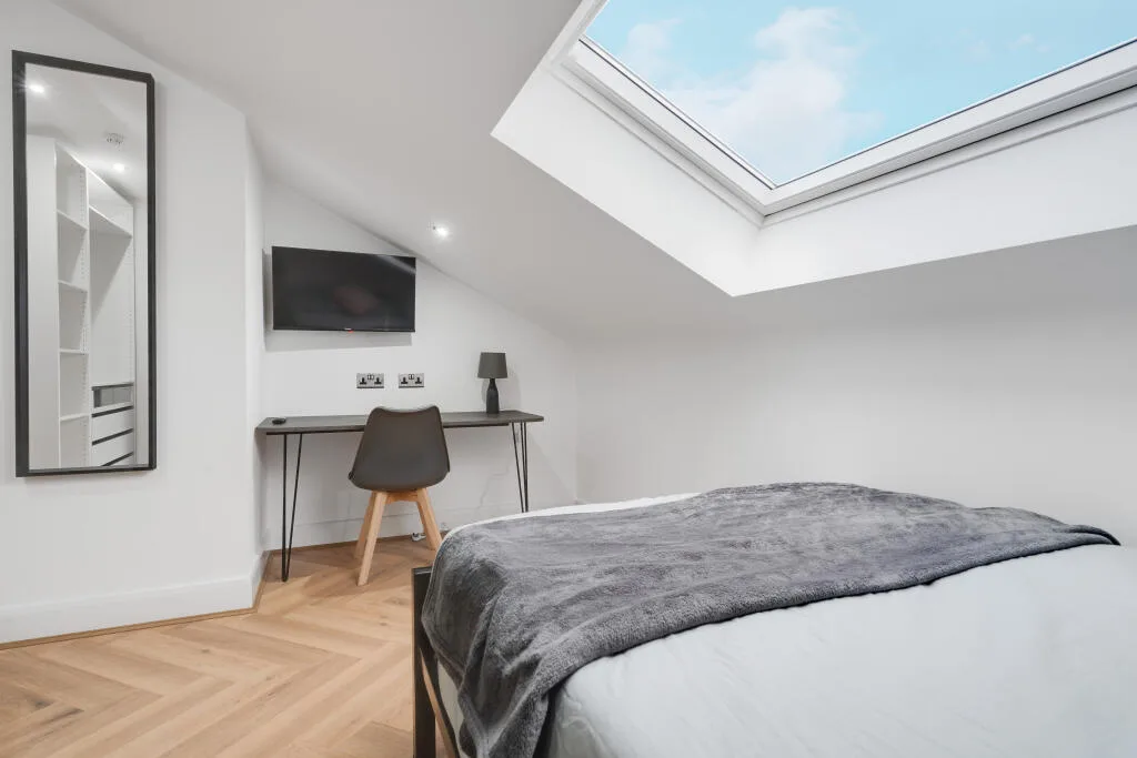 6 bedroom terraced house for rent