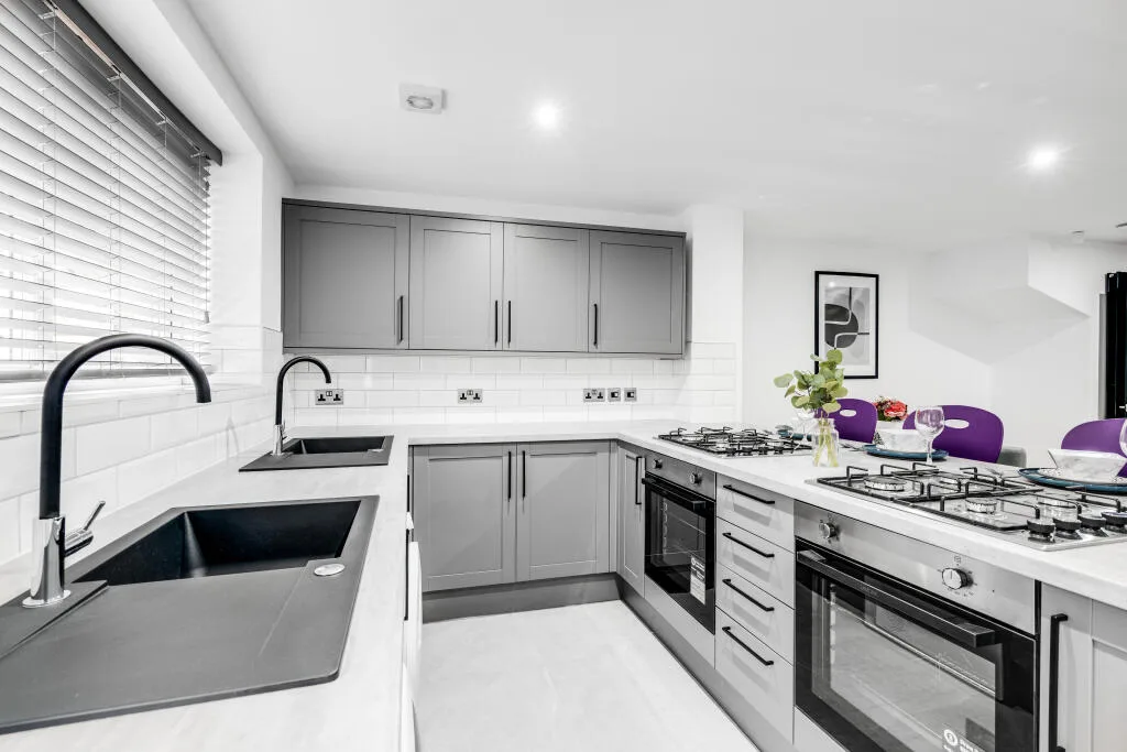 6 bedroom terraced house for rent