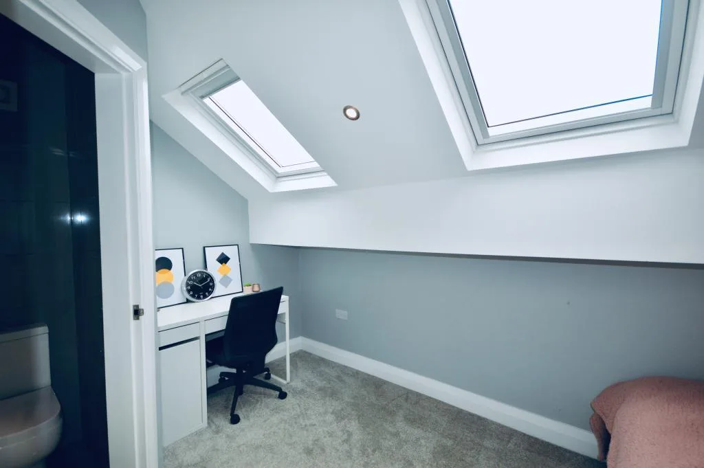 6 bedroom terraced house for rent