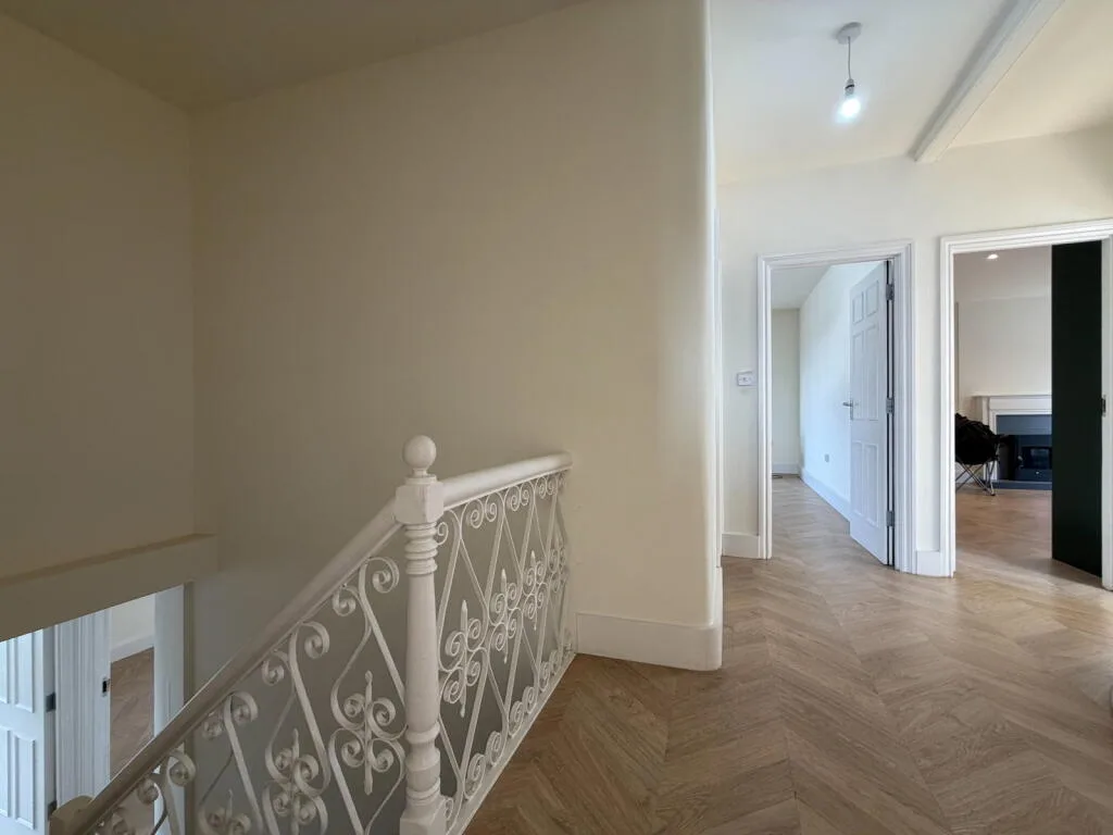 4 bedroom flat for rent