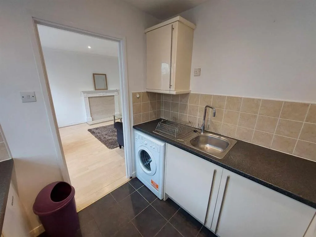 1 bedroom flat for rent