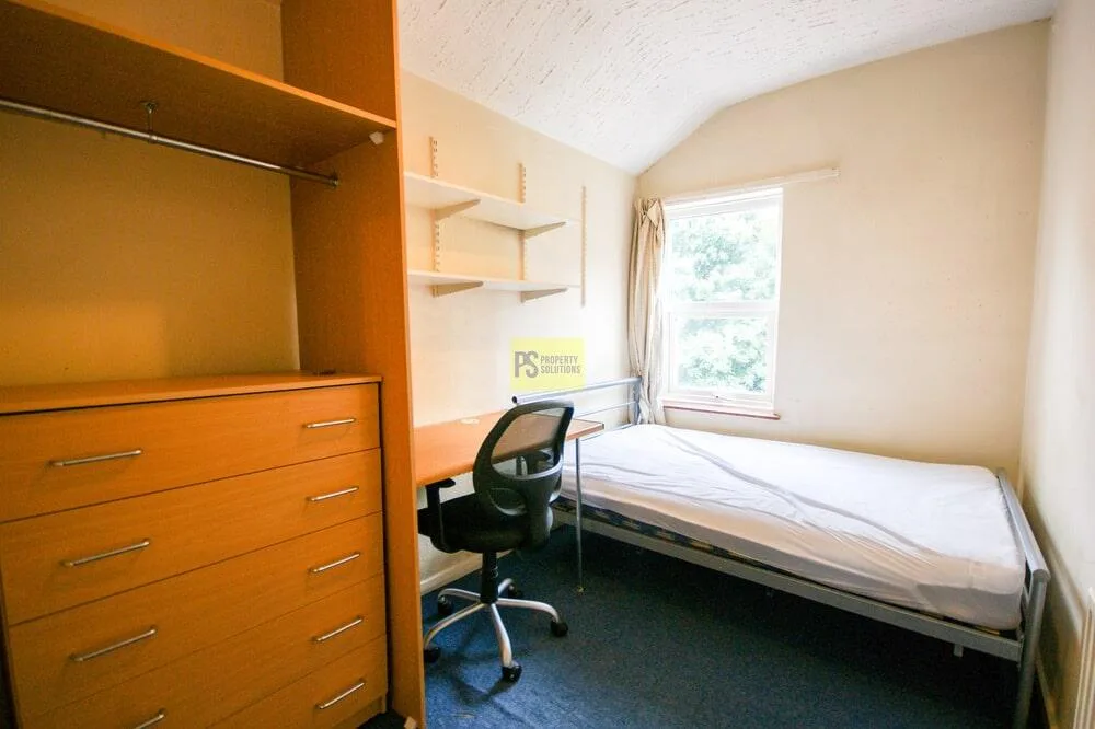 4 bedroom terraced house for rent