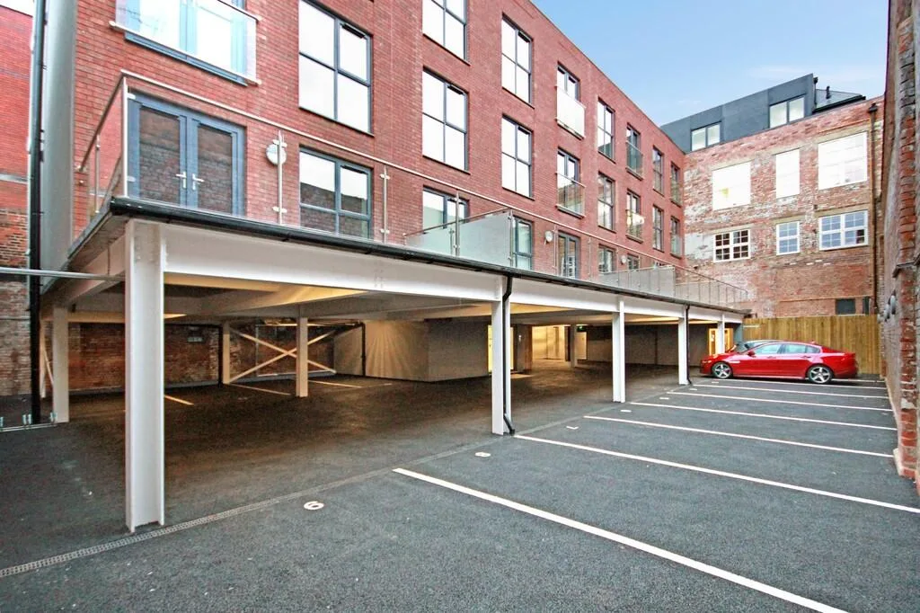 1 bedroom penthouse for rent