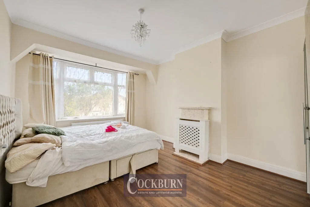 3 bedroom semi-detached house for rent
