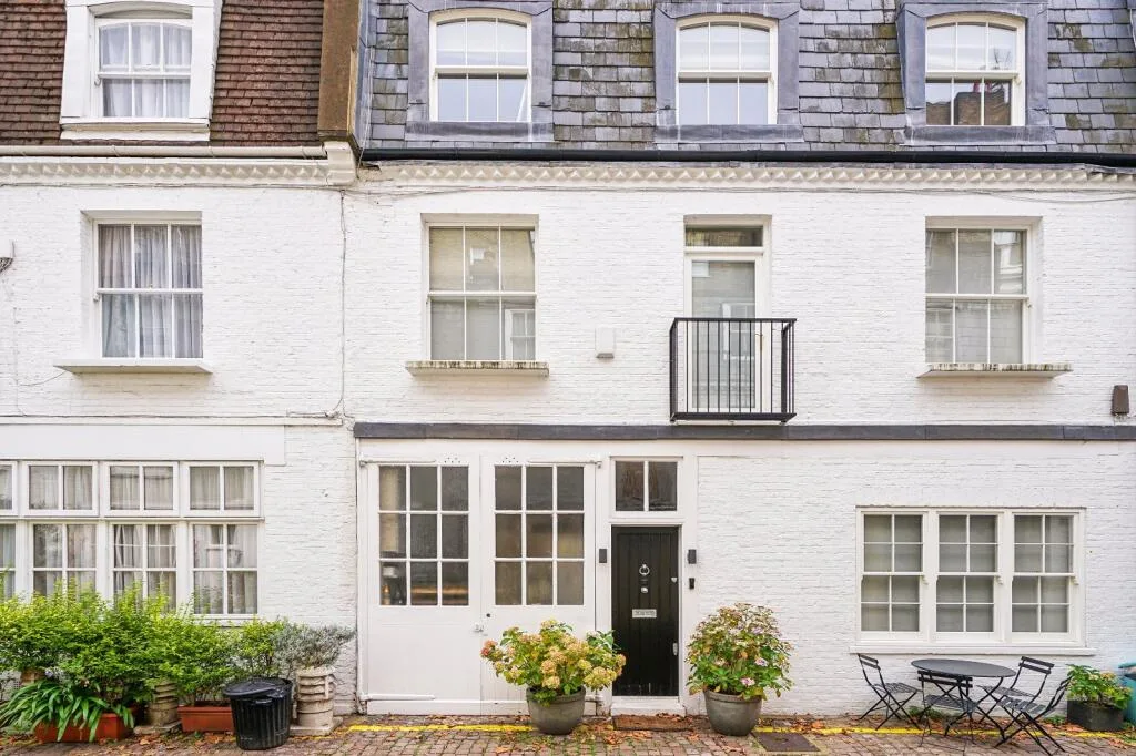4 bedroom terraced house for rent