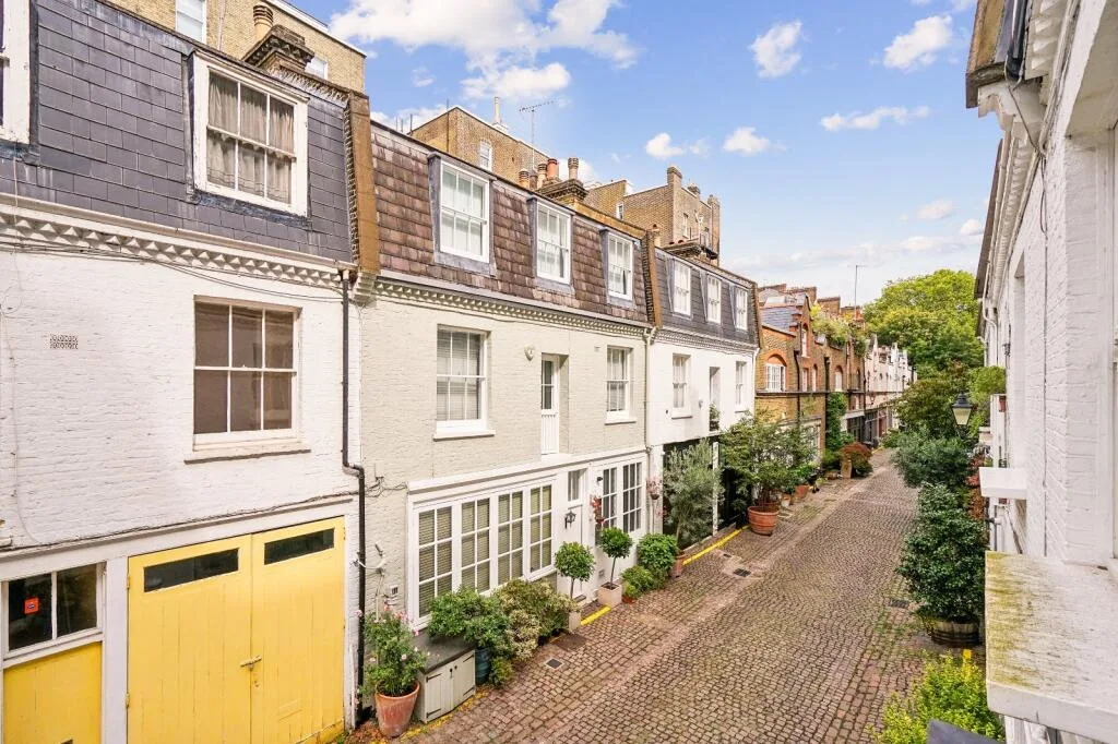 4 bedroom terraced house for rent