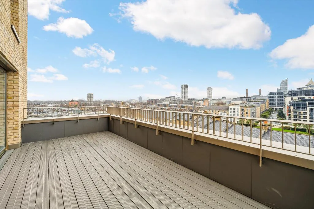 3 bedroom flat for rent