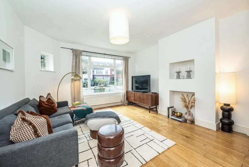 4 bedroom house for rent