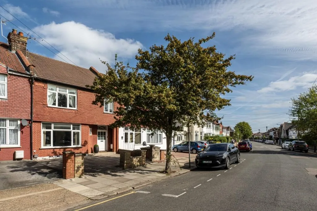 4 bedroom house for rent