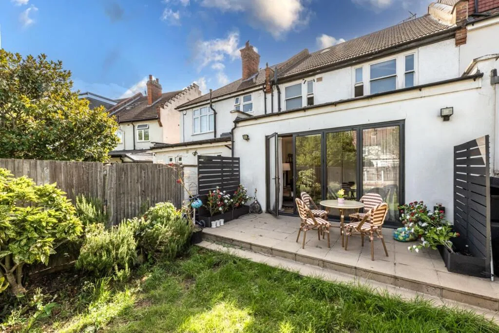 4 bedroom house for rent
