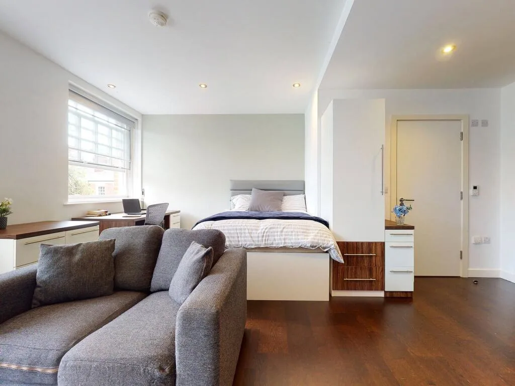 Studio apartment for rent