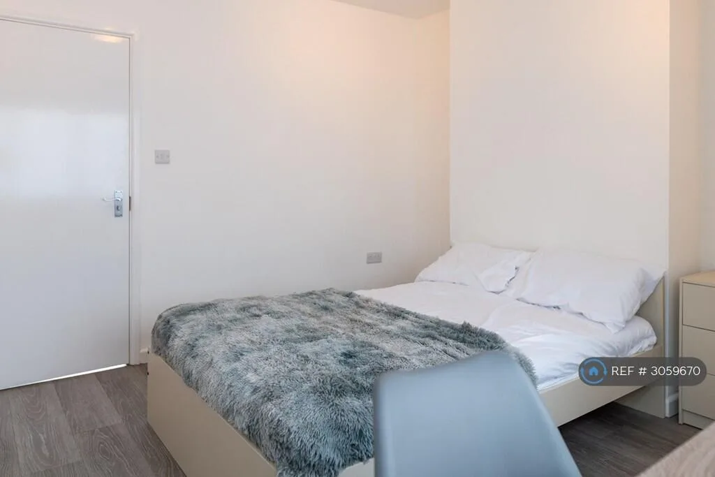 4 bedroom terraced house for rent