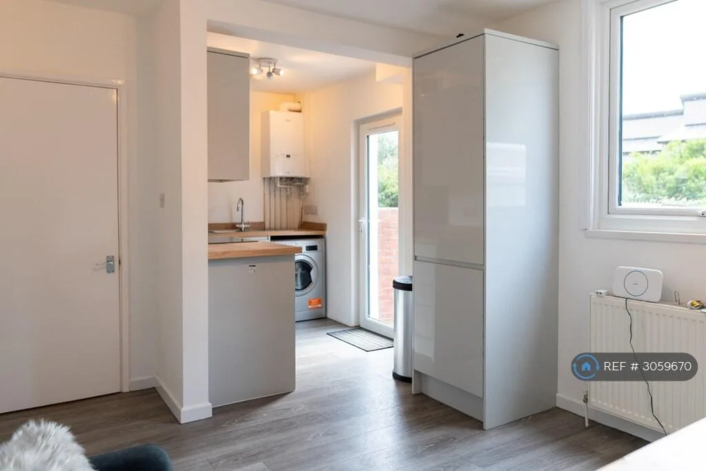 4 bedroom terraced house for rent