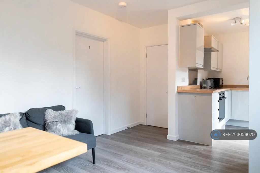 4 bedroom terraced house for rent