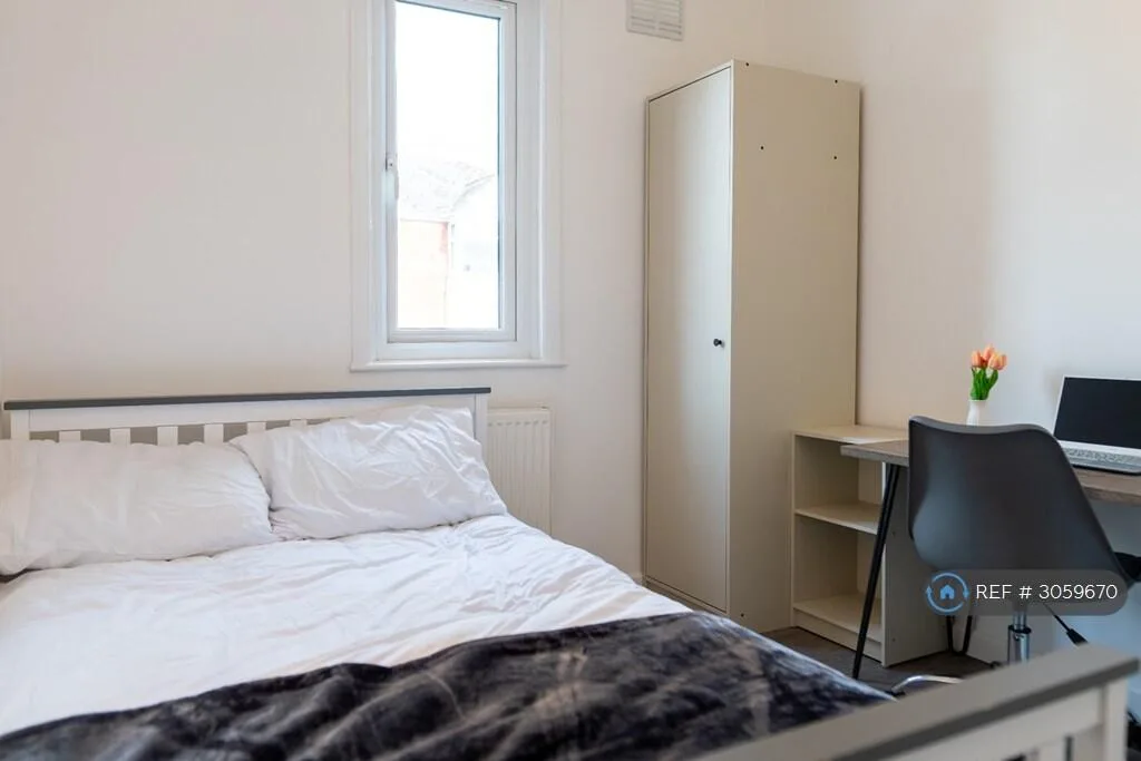 4 bedroom terraced house for rent
