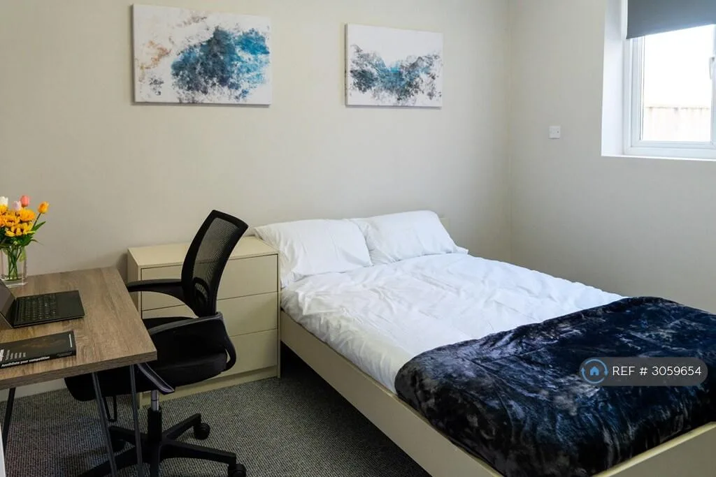 4 bedroom terraced house for rent