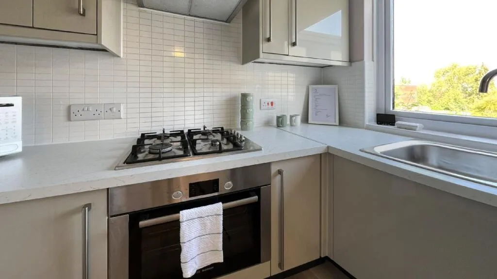3 bedroom flat for rent