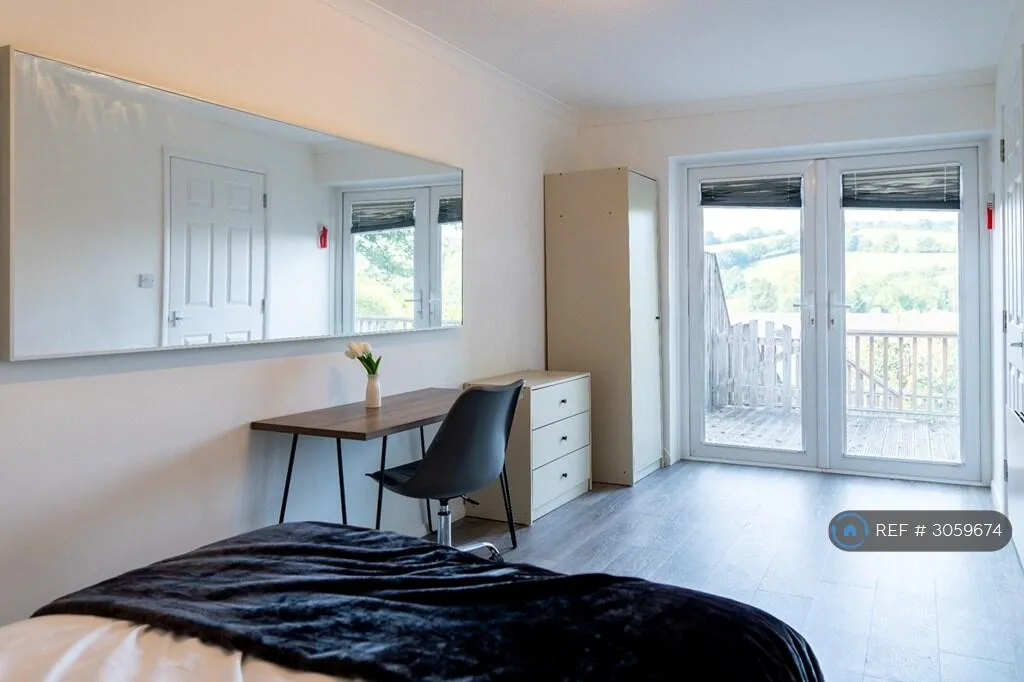 4 bedroom terraced house for rent