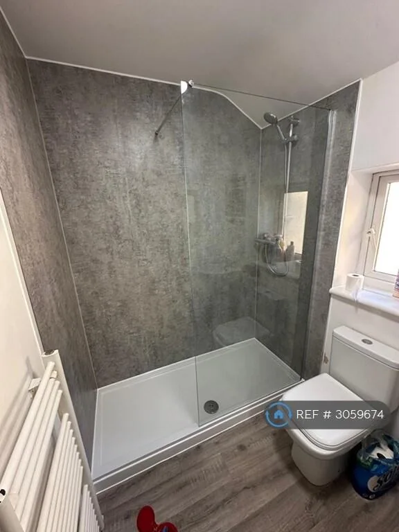 4 bedroom terraced house for rent