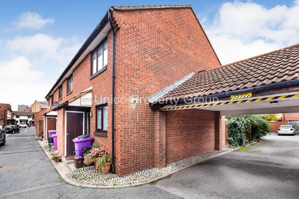 2 bedroom terraced house for rent
