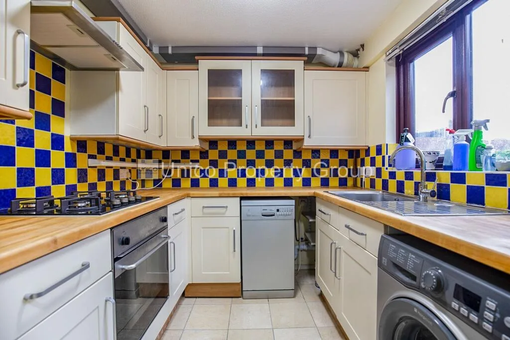 2 bedroom terraced house for rent