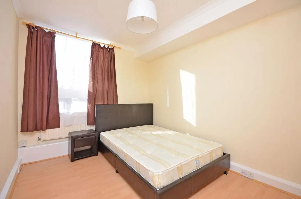 4 bedroom flat for rent