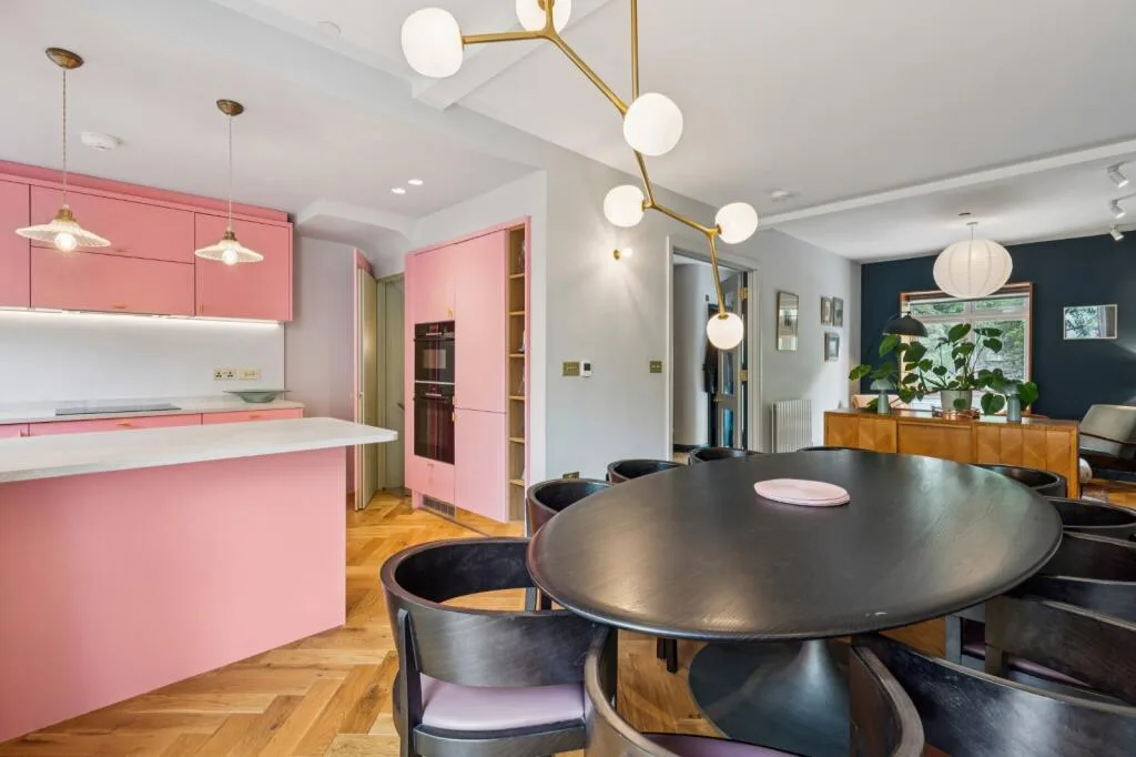 4 bedroom terraced house for rent