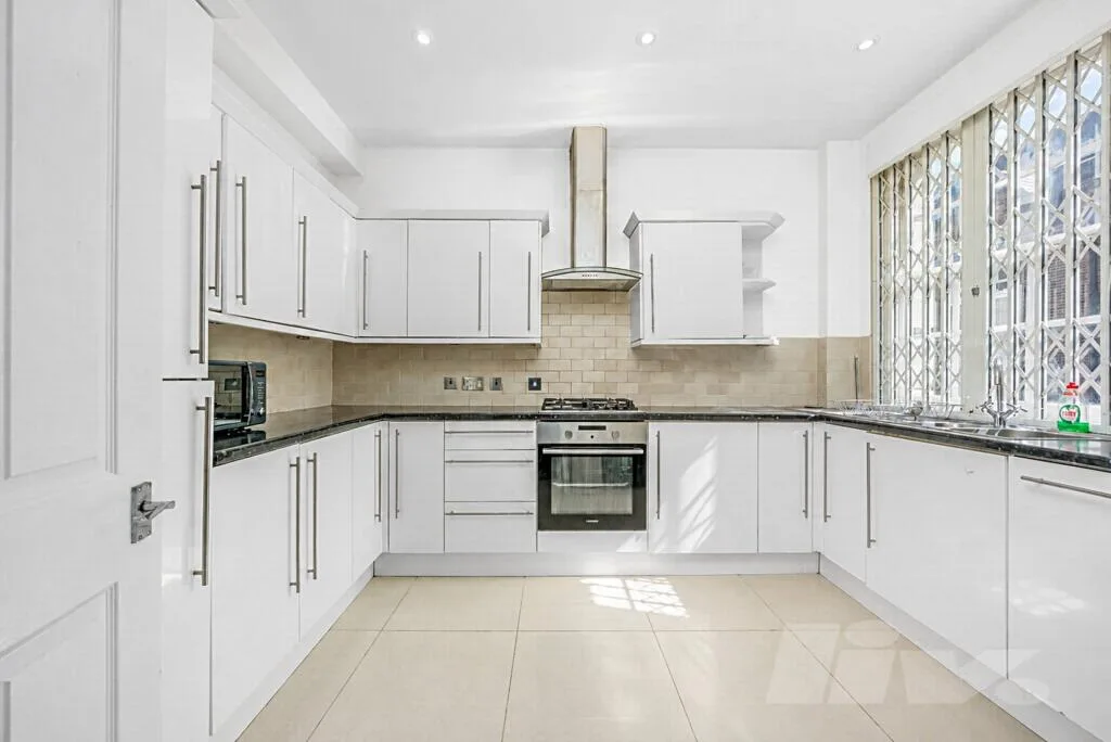 4 bedroom house for rent