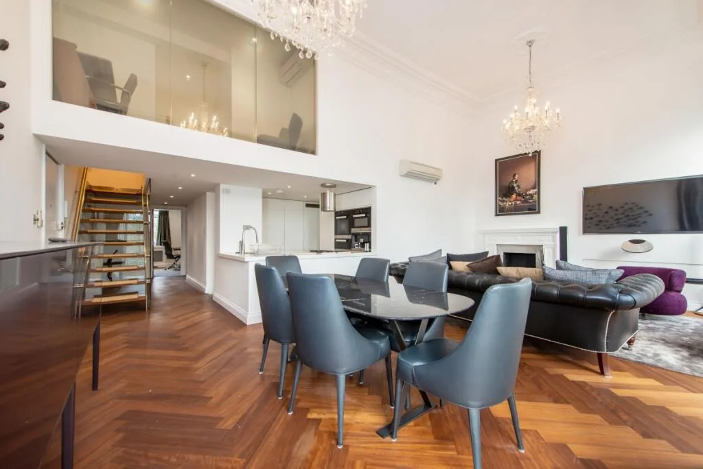5 bedroom flat for rent