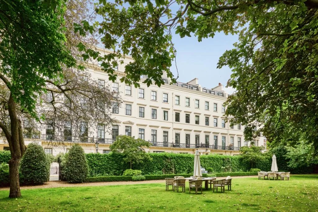 5 bedroom flat for rent