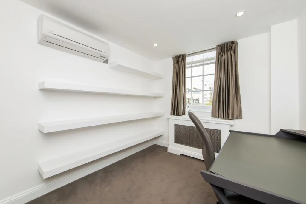 5 bedroom flat for rent