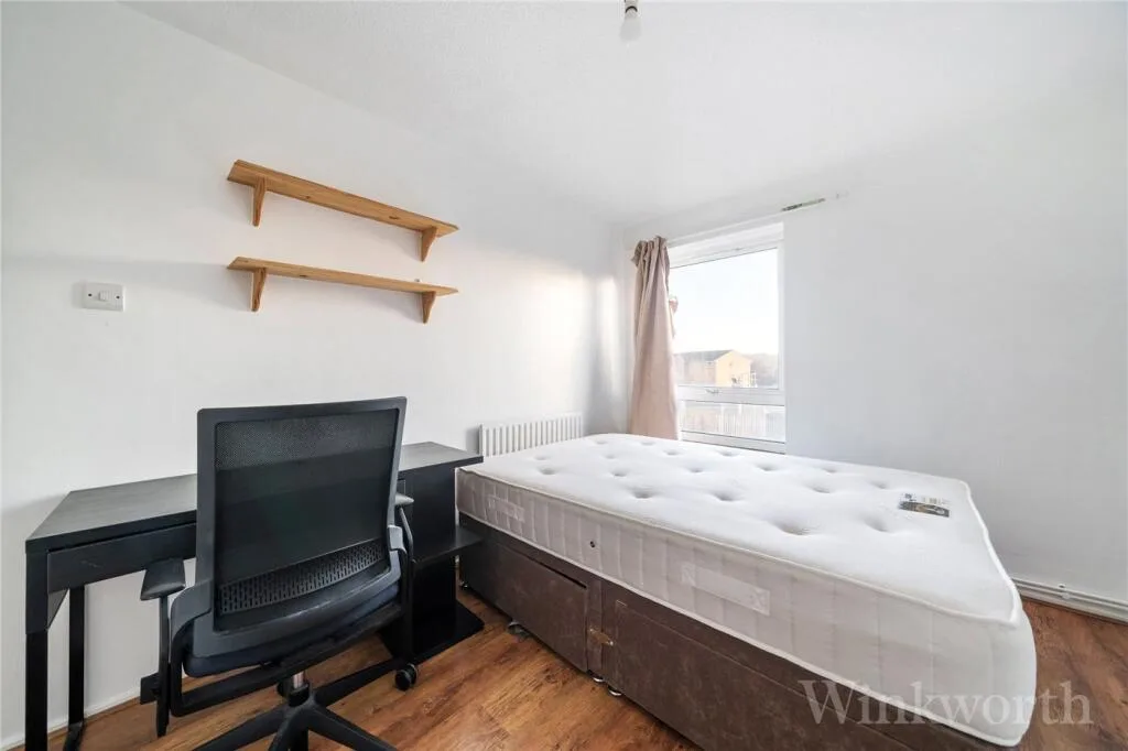 4 bedroom maisonette for rent