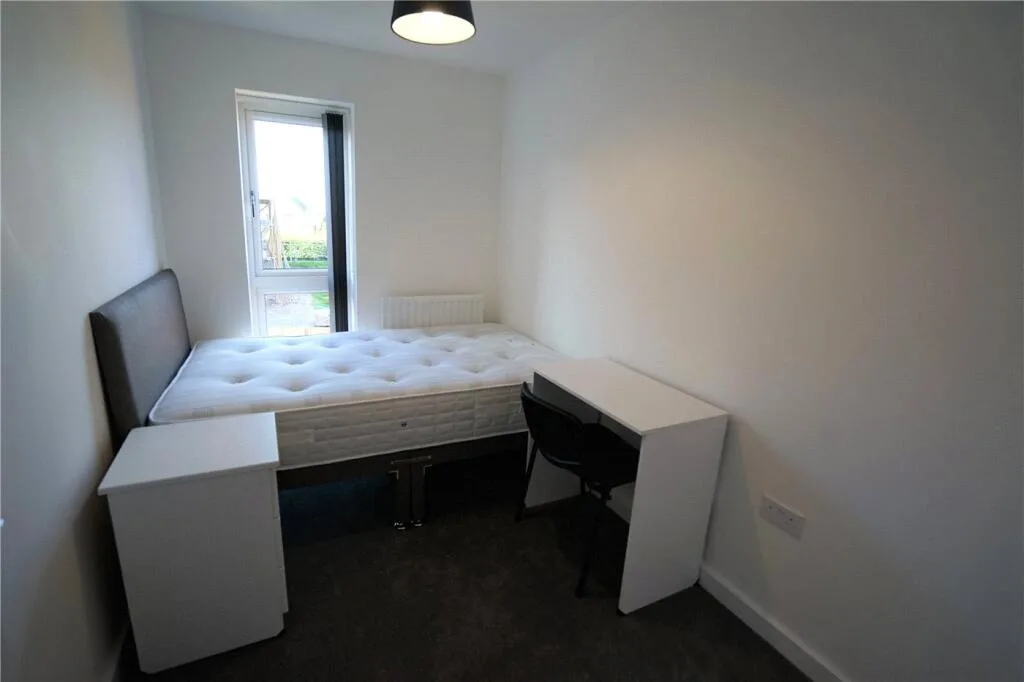 1 bedroom semi-detached house for rent