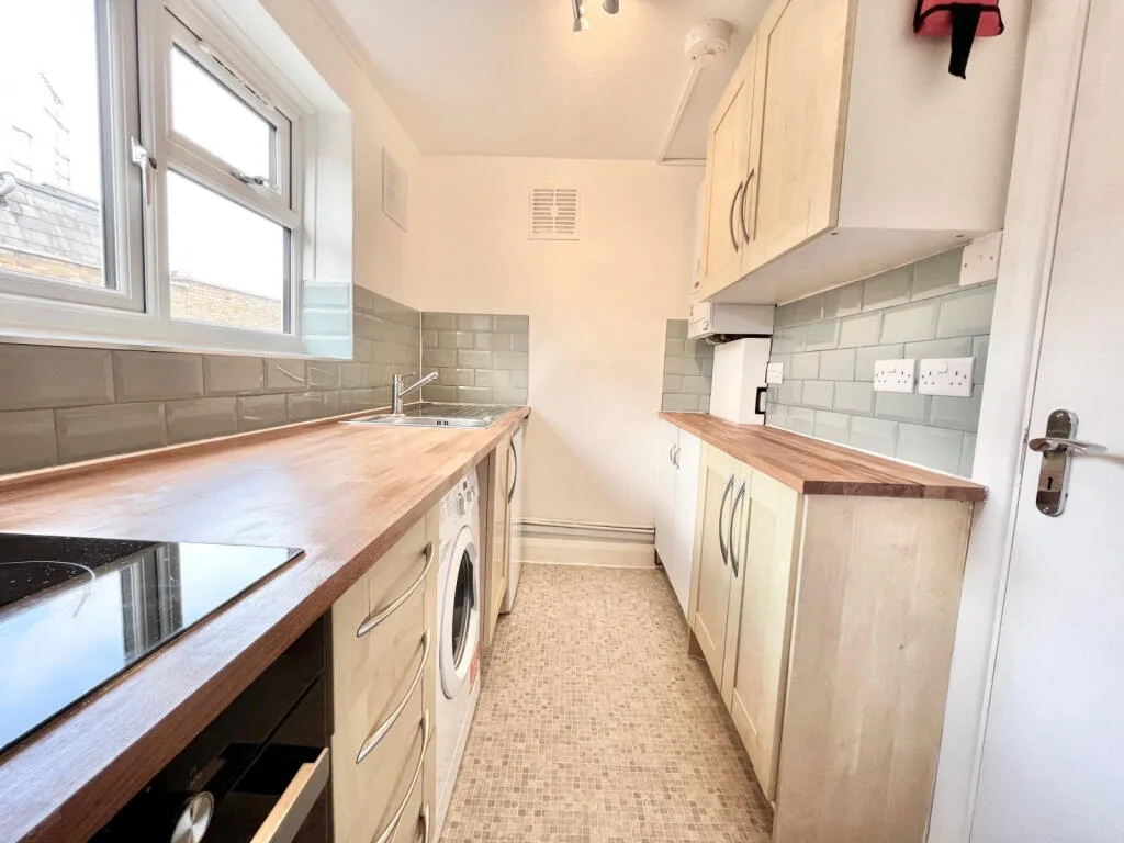 1 bedroom flat for rent