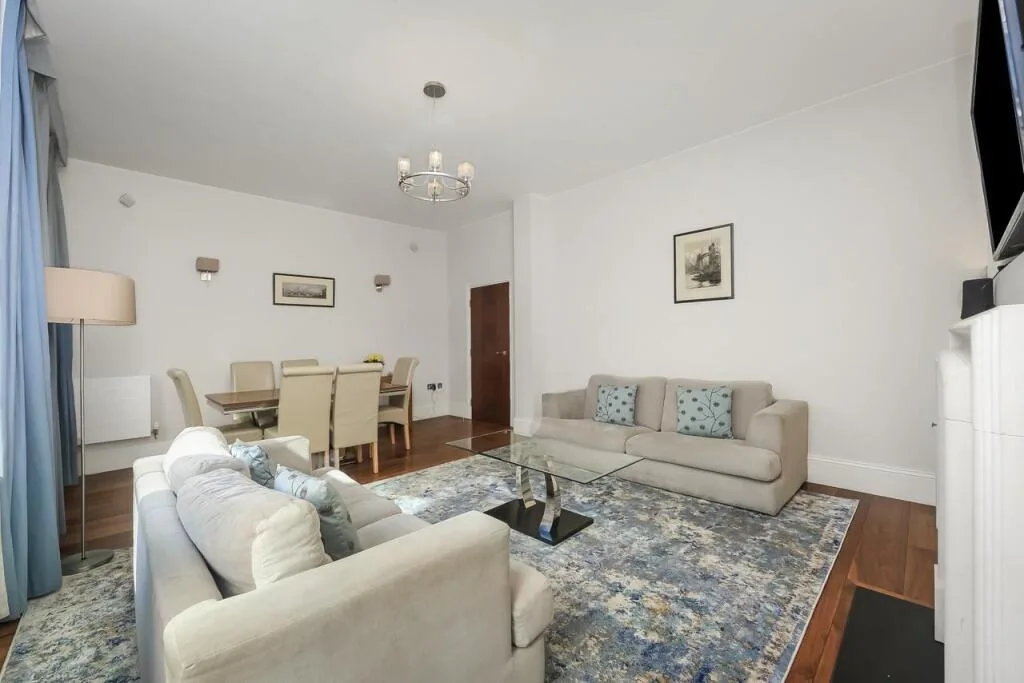 3 bedroom flat for rent